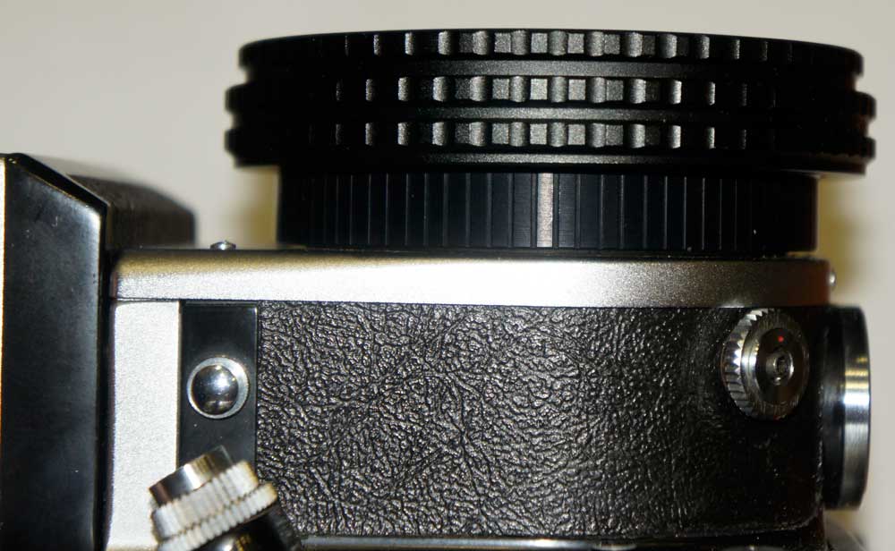 M65x1 helicoid to M68x1 female thread adapter for Pentacon Six