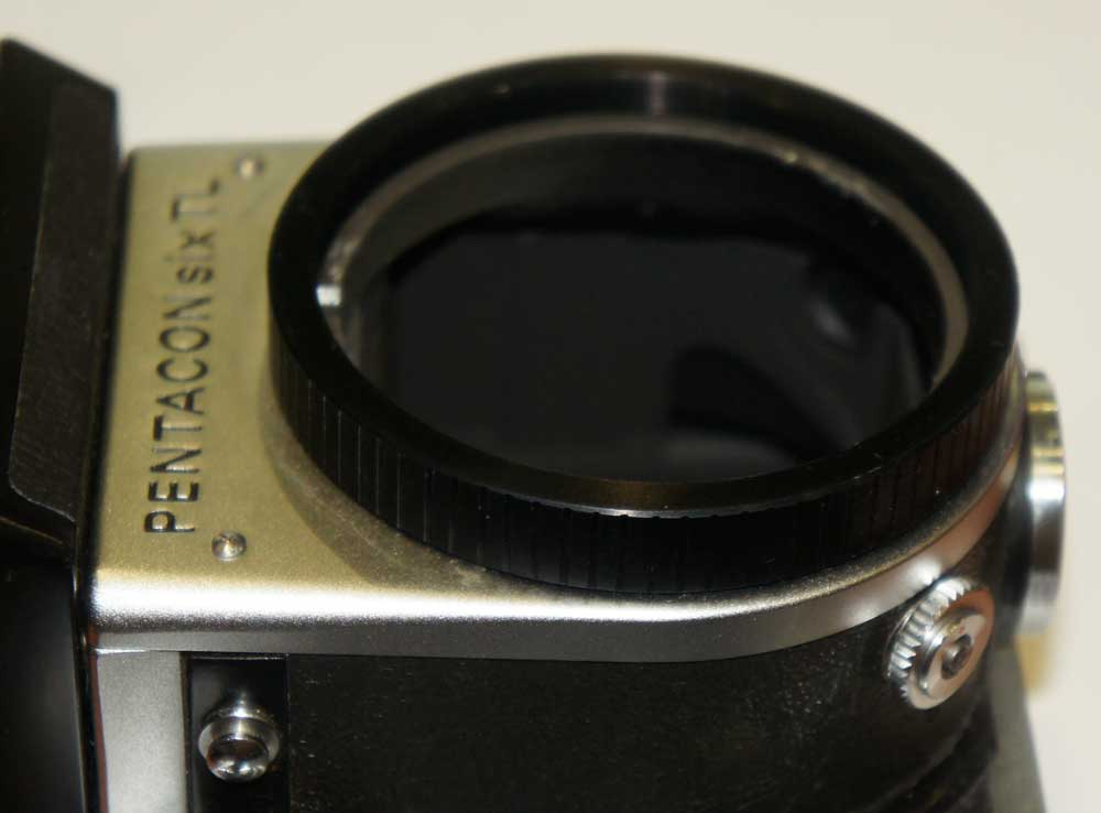 M65x1 helicoid to M68x1 female thread adapter for Pentacon Six